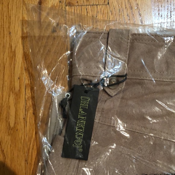 BLANK NYC Womens Flap Pocket Shorts 🩳 32 - Picture 7 of 8